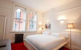 Kellys Hotel